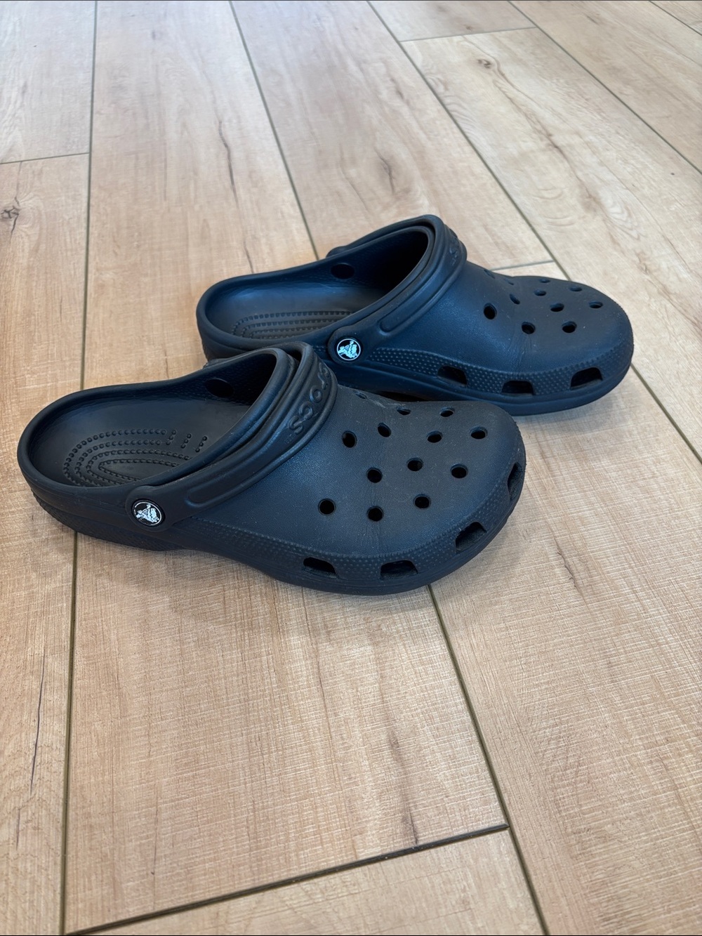 CROCS Classic Black Unisex Women’s 9 Men’s 7